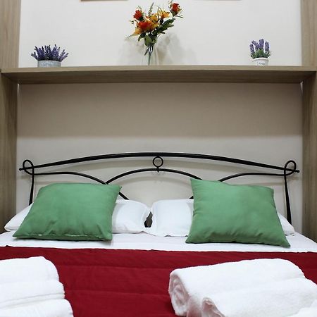 Essenza Di Napoli Bed and Breakfast Εξωτερικό φωτογραφία